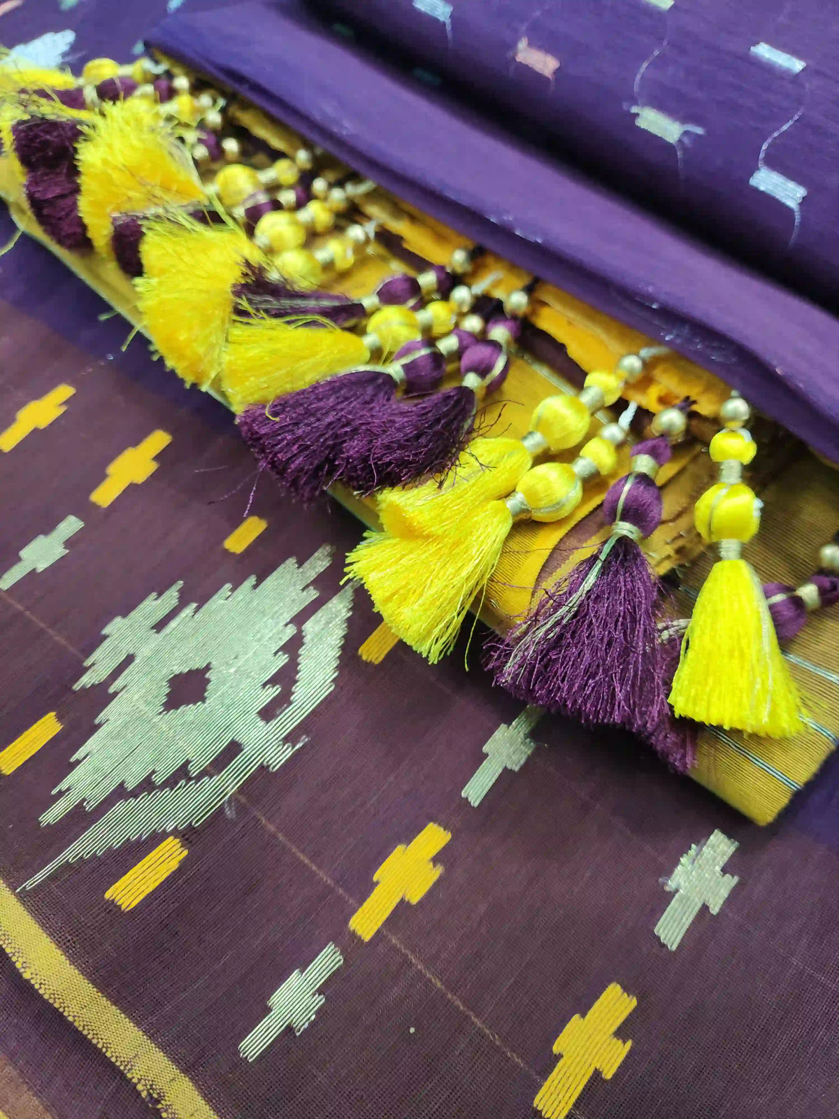 wine Yello Jamdani With Blouse And Tarcel