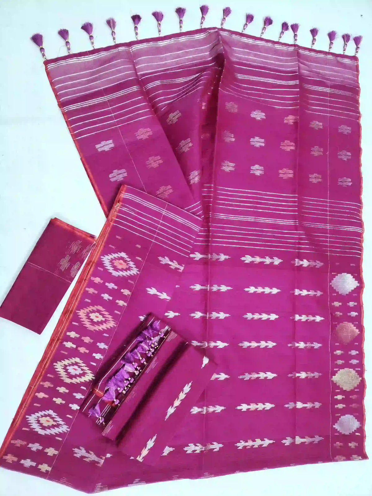 Purpul Jamdani With Blouse And Tarcel