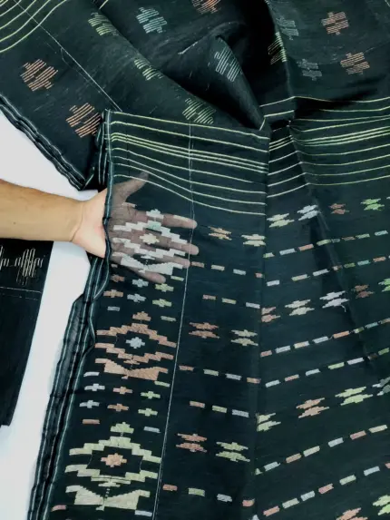 black 3 jori half silk jamdani whit blouse